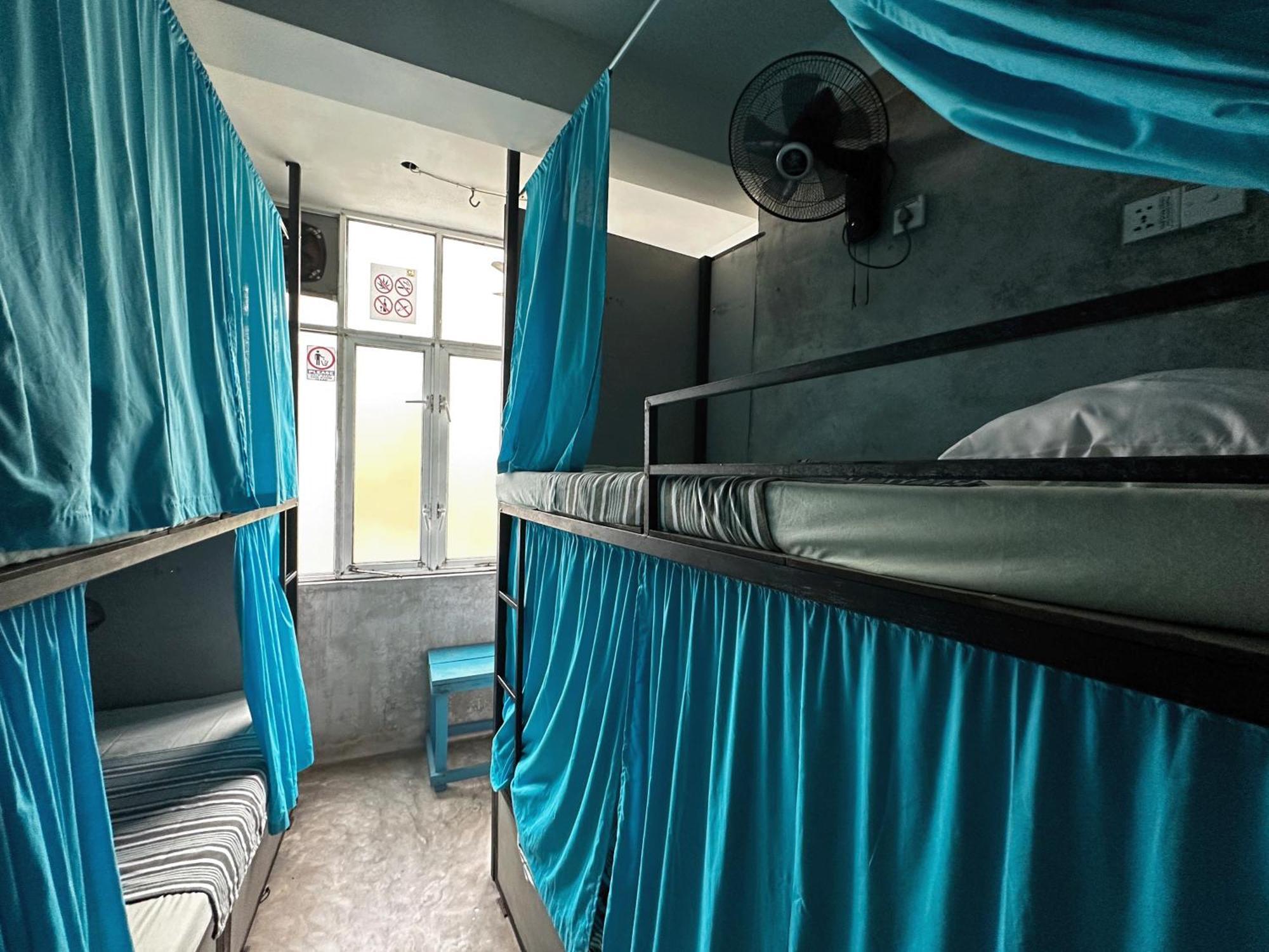 Cycling Backpacker Hostel & Cafe أونا واتونا المظهر الخارجي الصورة